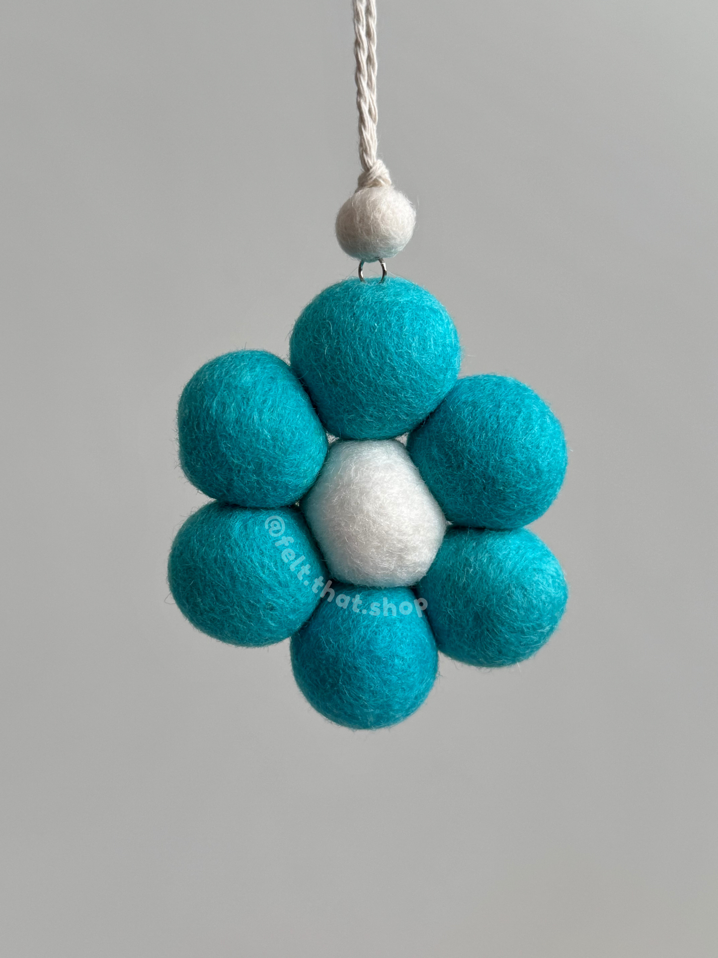 Jumbo Flower Car Charm (Cool)