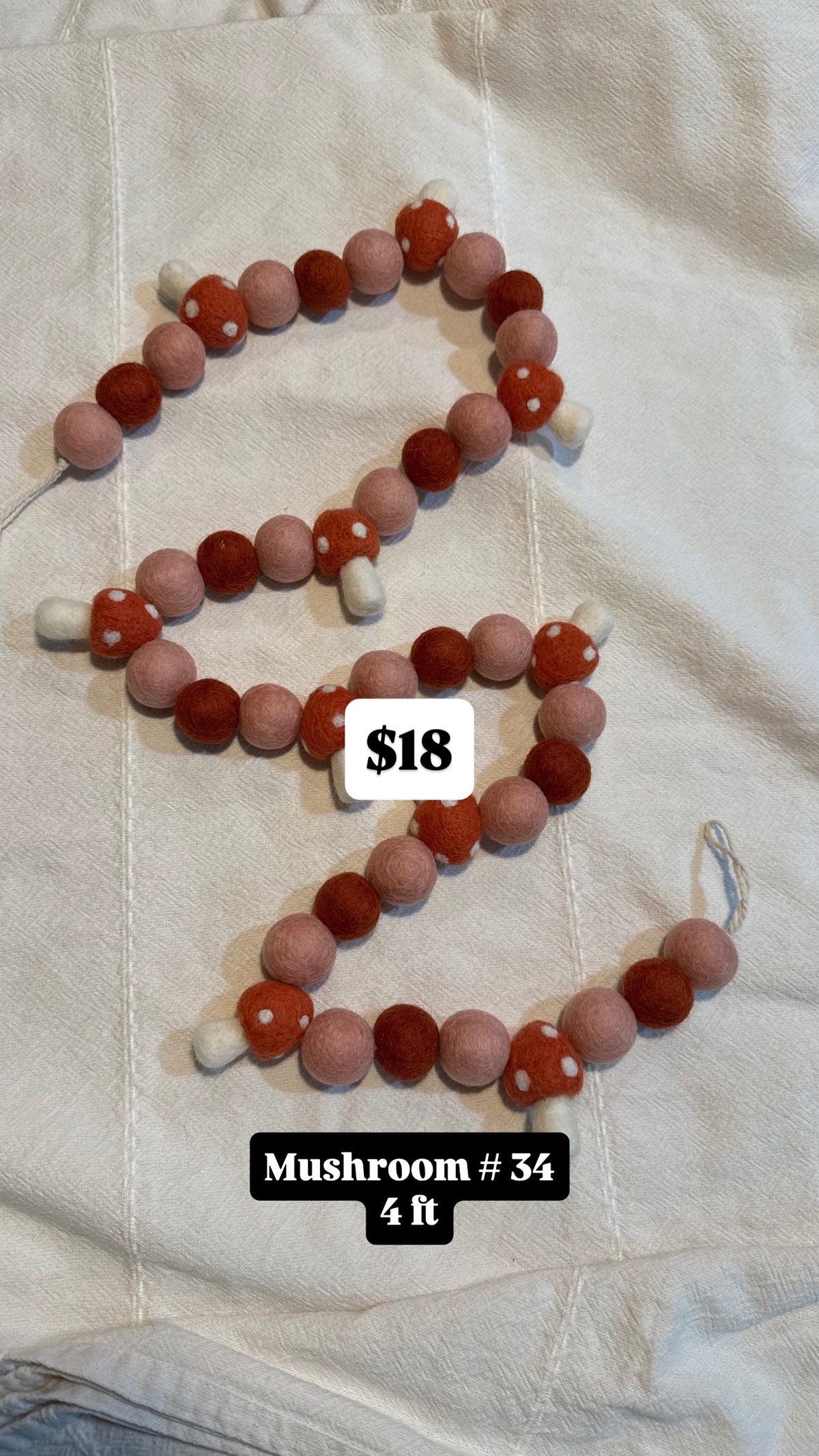 Sienna Mushroom Garland #34