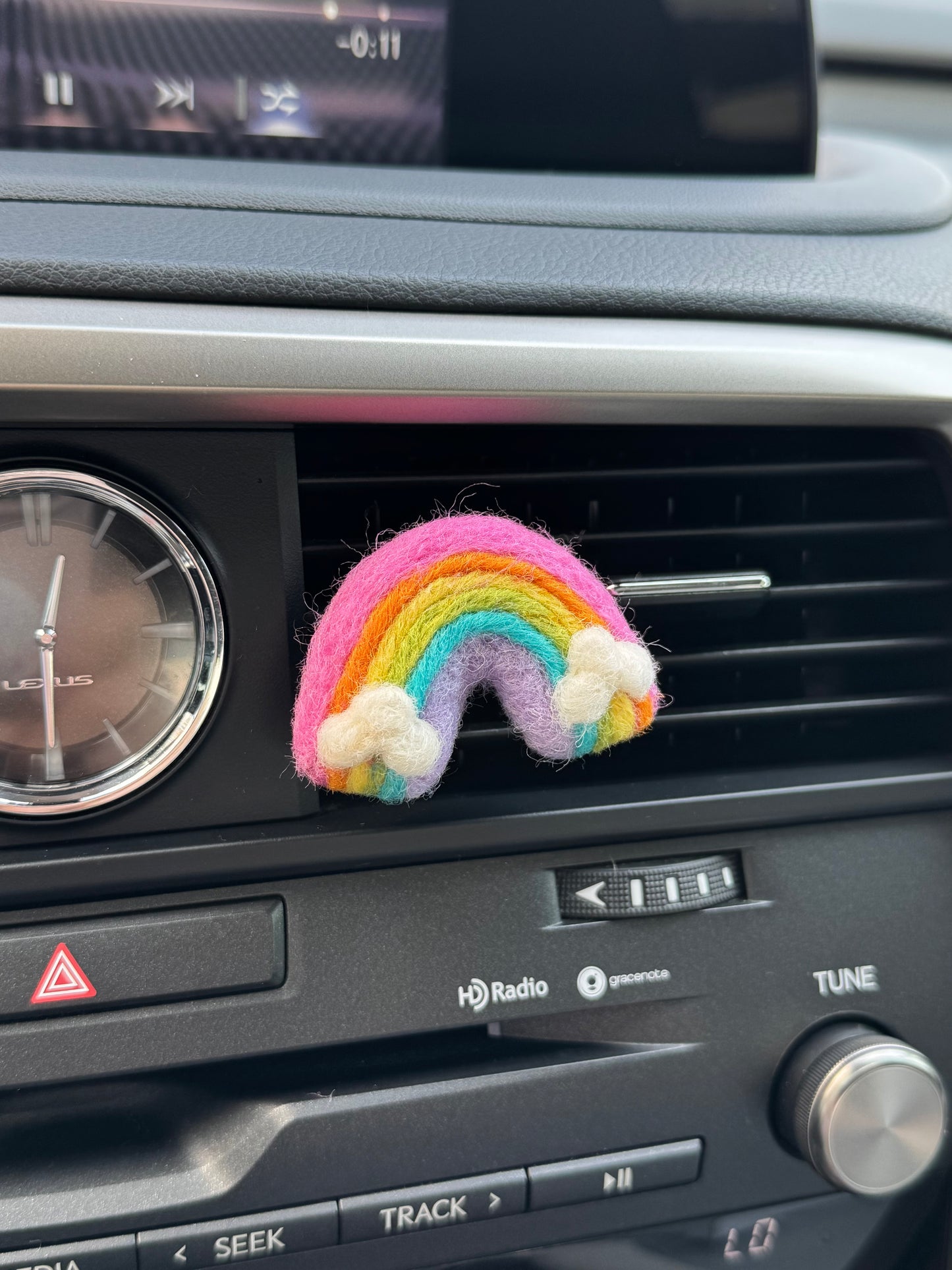 Rainbow Vent Clip