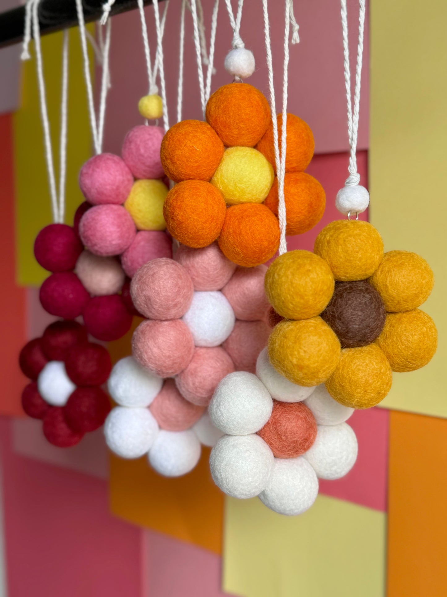 Jumbo Flower Car Charm (Warm)