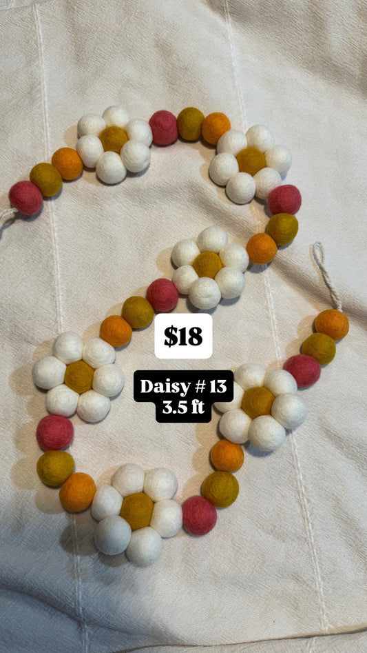 Daisy Sunset Garland #13