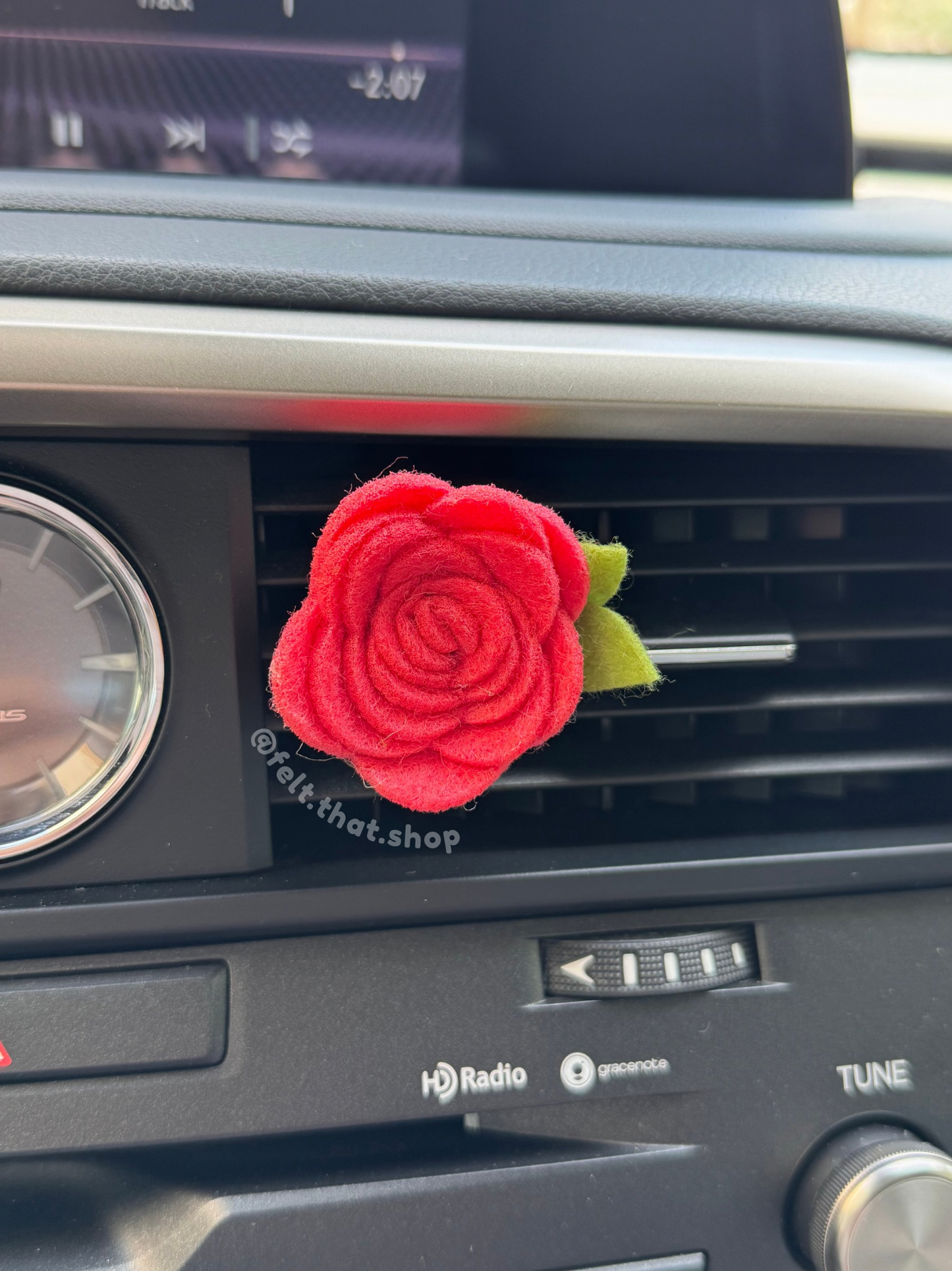 Rose Vent Clip