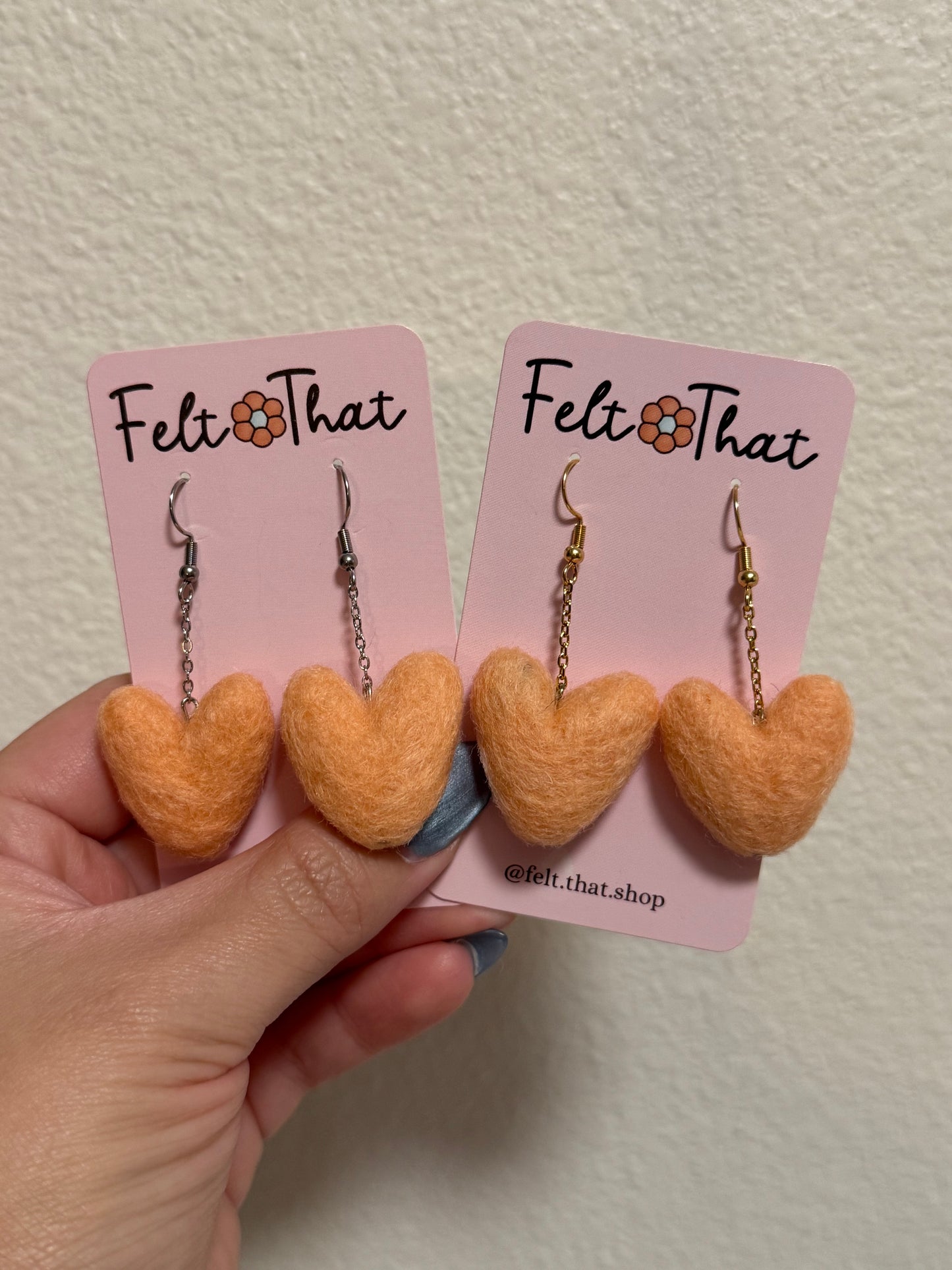 Medium Peach Hearts